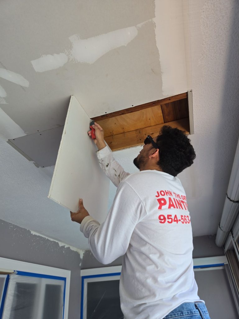 Drywall water damage repair Fort Lauderdale